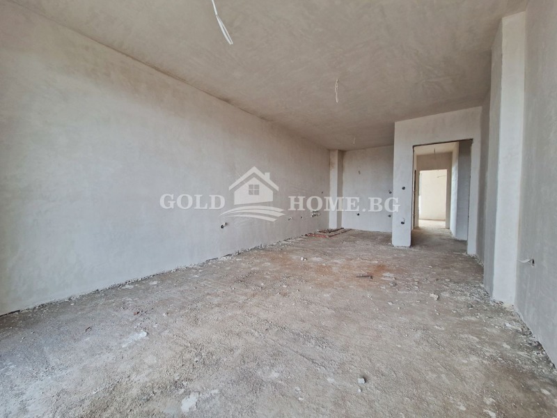 For Sale  2 bedroom Plovdiv , Yuzhen , 103 sq.m | 40945741