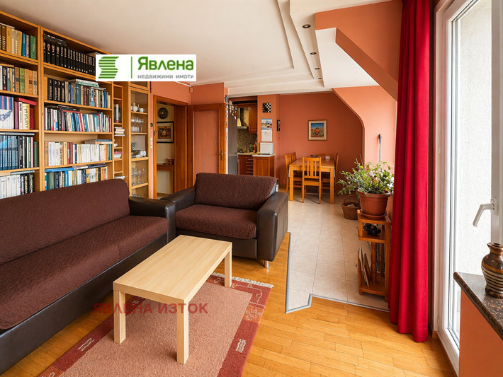 Продава МНОГОСТАЕН, гр. София, Оборище, снимка 2 - Апартаменти - 54212751