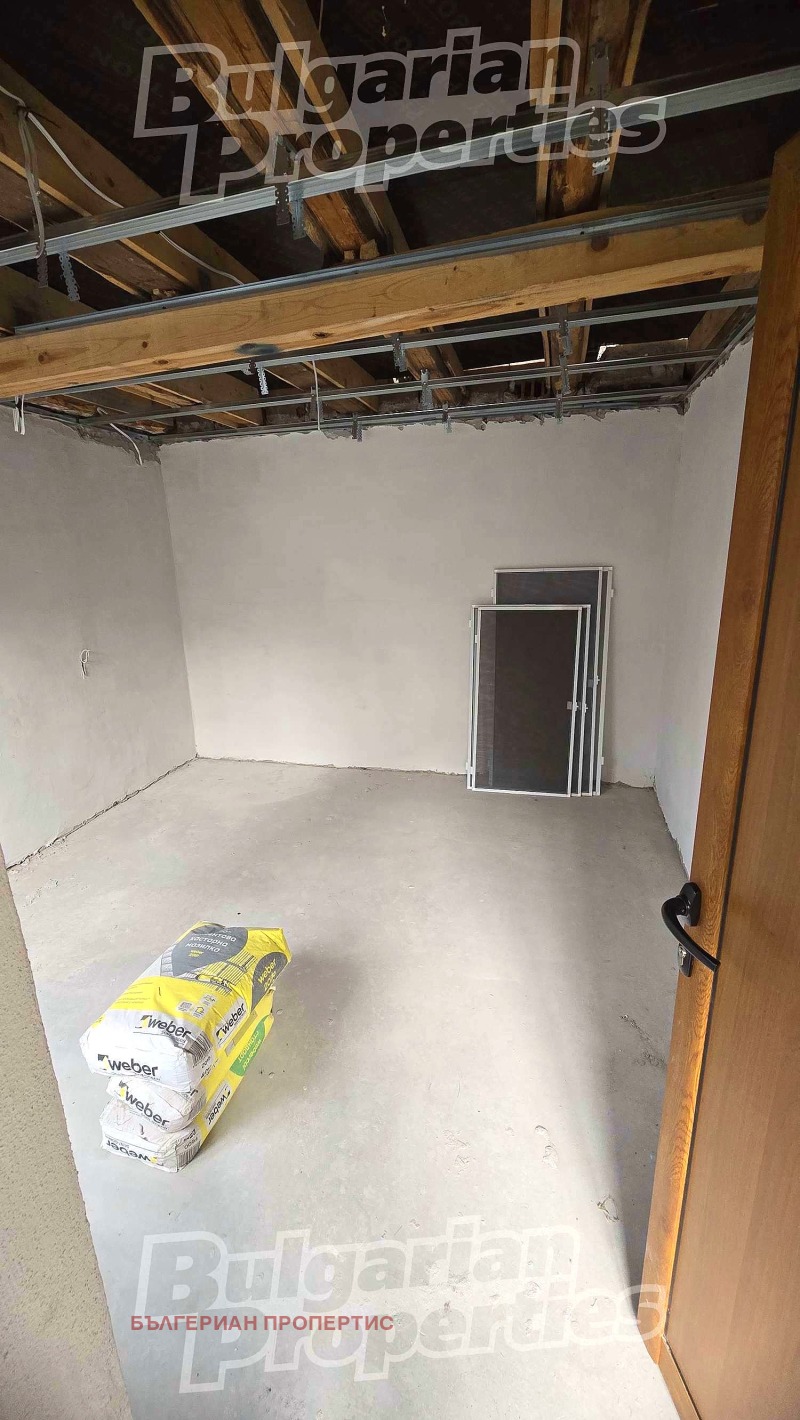 Продава КЪЩА, гр. Дупница, област Кюстендил, снимка 10 - Къщи - 52400974