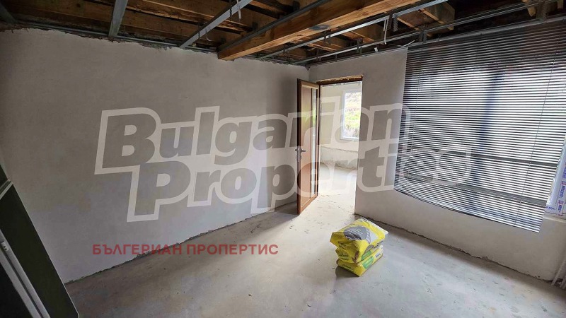 Продава КЪЩА, гр. Дупница, област Кюстендил, снимка 7 - Къщи - 52400974