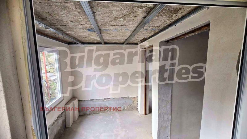 Продава КЪЩА, гр. Дупница, област Кюстендил, снимка 8 - Къщи - 52400974