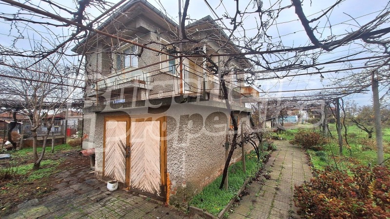 Продава КЪЩА, с. Скутаре, област Пловдив