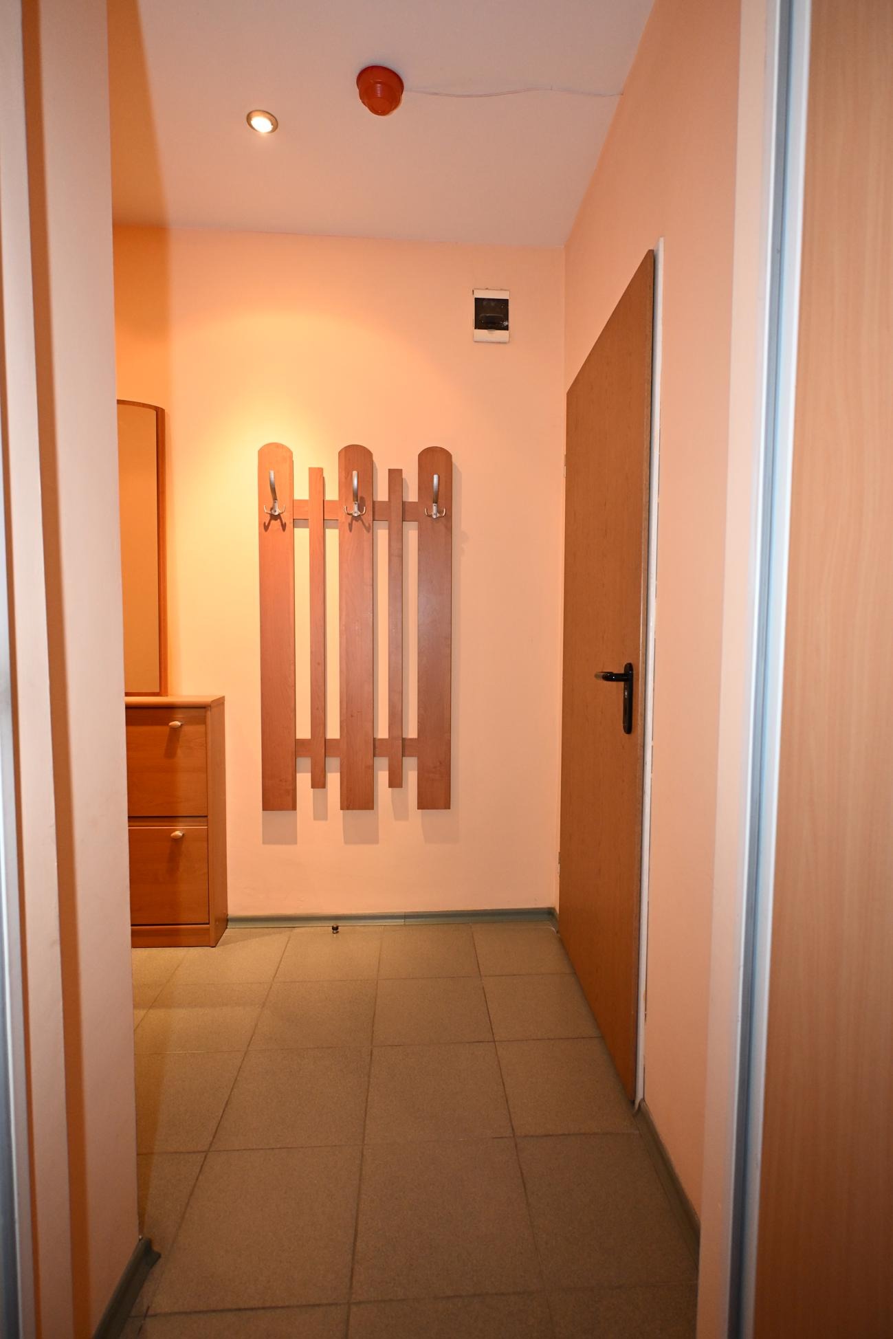 Продава 2-СТАЕН, гр. Перник, Димова махала, снимка 14 - Апартаменти - 54267648