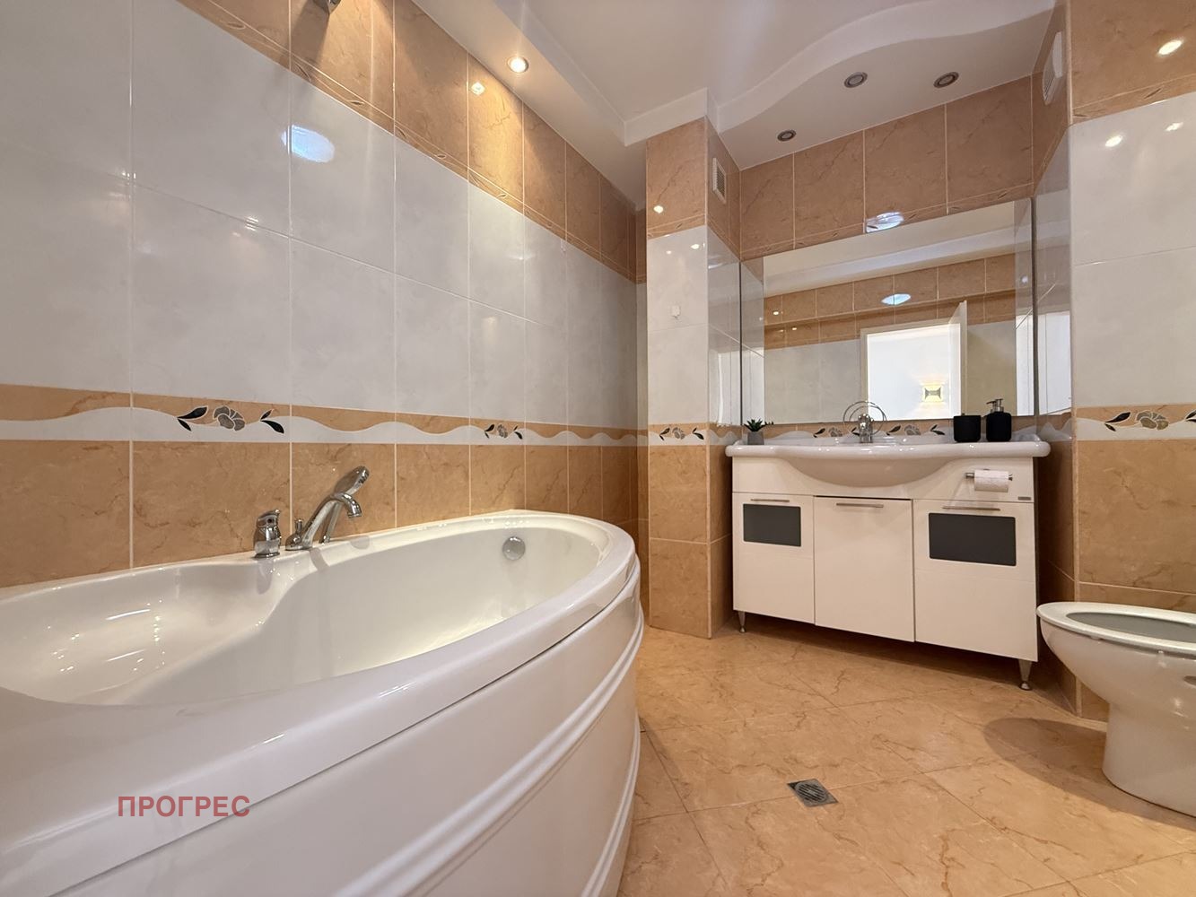 Продава МЕЗОНЕТ, гр. Пловдив, Младежки Хълм, снимка 12 - Апартаменти - 54996083