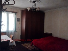 House Staro selo, region Pernik 5