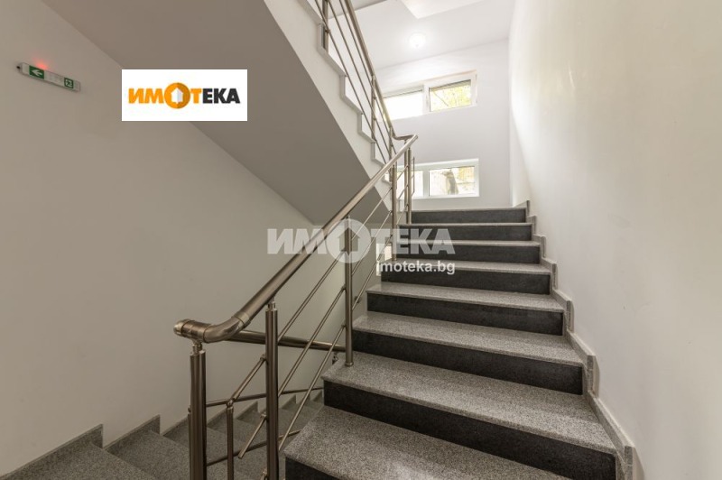 Продава 1-СТАЕН, гр. Варна, Операта, снимка 9 - Aпартаменти - 48108341