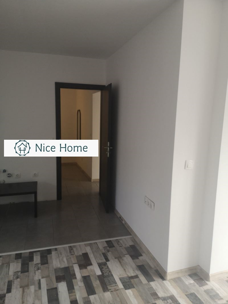 Na prodej  1 ložnice Sofia , Nadežda 3 , 83 m2 | 21262814 - obraz [4]