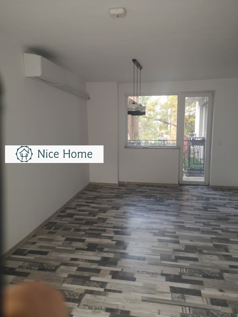 Na prodej  1 ložnice Sofia , Nadežda 3 , 83 m2 | 21262814 - obraz [2]