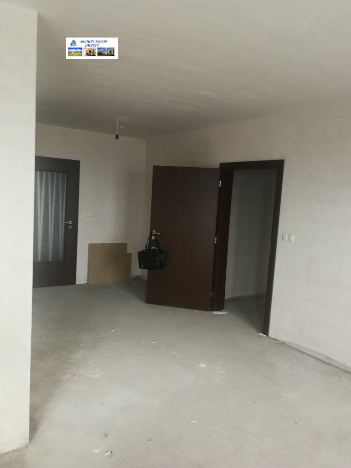 Satılık  2 yatak odası Plovdiv , Peşersko şose , 100 metrekare | 92671852 - görüntü [2]