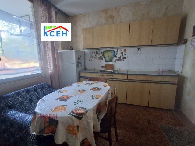 Продава МНОГОСТАЕН, гр. Търговище, Вароша, снимка 7 - Апартаменти - 55539592