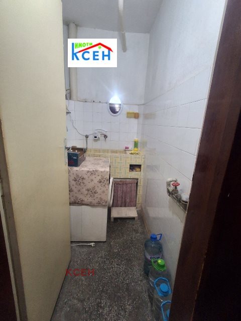 Продава МНОГОСТАЕН, гр. Търговище, Вароша, снимка 10 - Апартаменти - 55539592