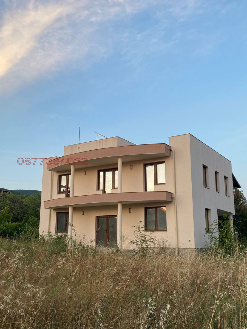 En venta  Casa región Burgas , Sveti Vlas , 258 metros cuadrados | 32320353