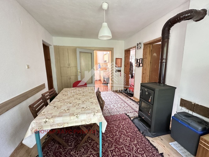 Na prodej  Dům oblast Sofia , Gara Lakatnik , 130 m2 | 34262109 - obraz [3]