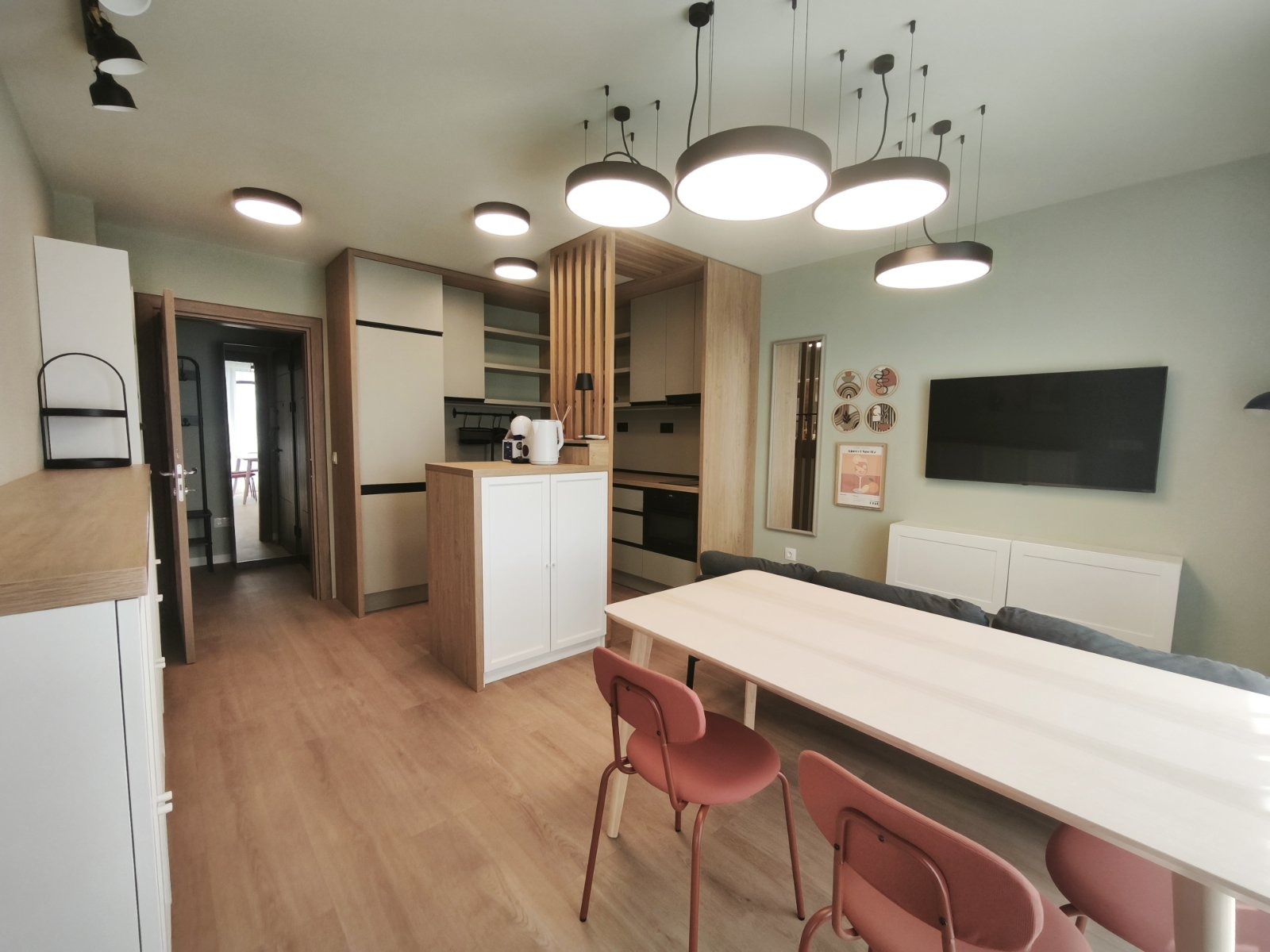 Продава 2-СТАЕН, гр. Варна, Бриз, снимка 2 - Апартаменти - 55887874