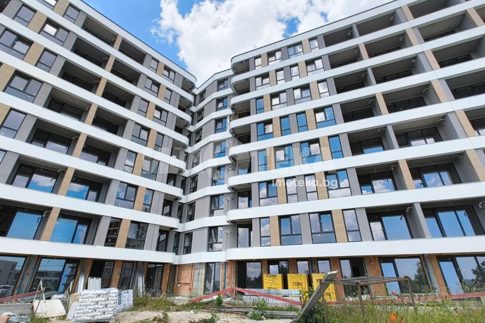 Продава 3-СТАЕН, гр. Варна, Владислав Варненчик 1