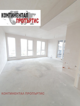 2 makuuhuonetta Krastova vada, Sofia