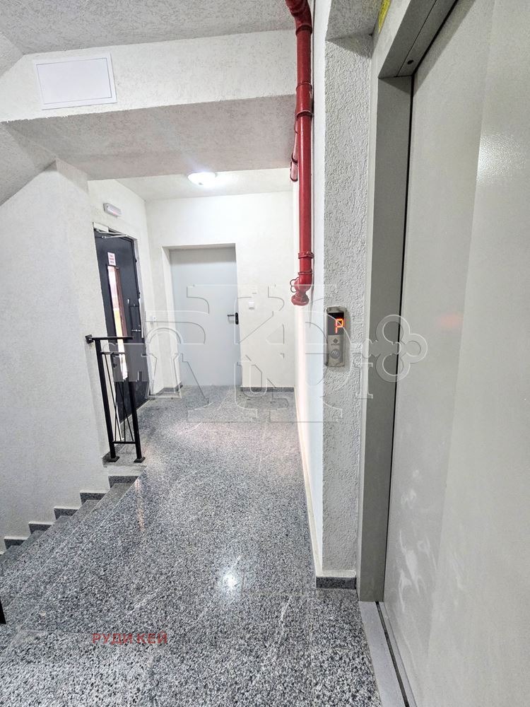 Продава ОФИС, гр. Варна, Операта, снимка 2 - Офиси - 54507900