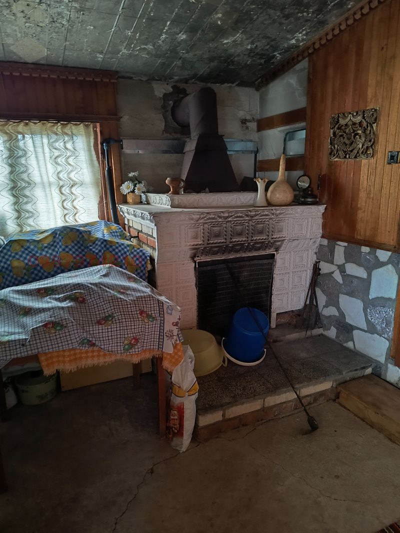 Продава КЪЩА, с. Върбица, област Хасково, снимка 5 - Къщи - 52780485