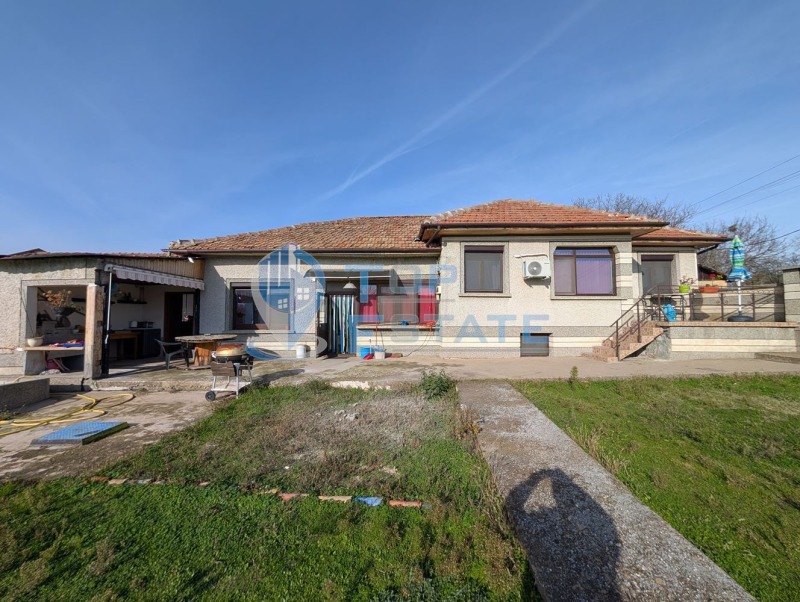 Продава КЪЩА, с. Климентово, област Велико Търново