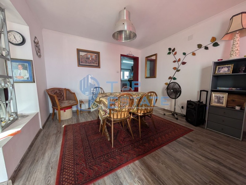 Продава КЪЩА, с. Климентово, област Велико Търново, снимка 3 - Къщи - 52821990