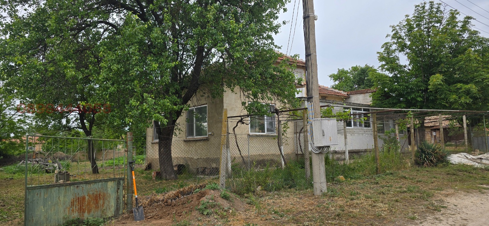 Продава КЪЩА, с. Златна нива, област Шумен, снимка 2 - Къщи - 54040687