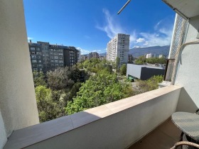 1 chambre Darvenitsa, Sofia 9