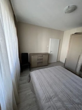 1 chambre Darvenitsa, Sofia 6