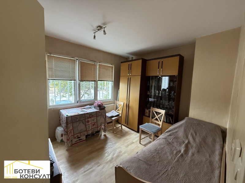 For Sale  Studio Sofia , Druzhba 2 , 45 sq.m | 19000525 - image [9]