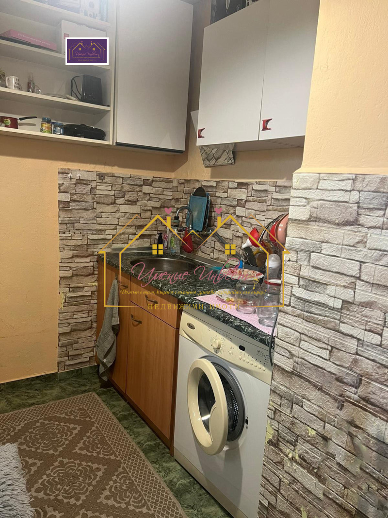 Продава 2-СТАЕН, гр. Русе, Възраждане, снимка 3 - Апартаменти - 52471939