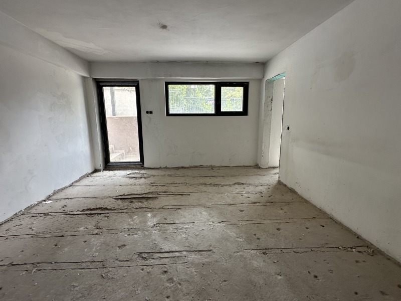 En venta  2 dormitorios Gabrovo , Tsentar , 132 metros cuadrados | 88564577 - imagen [5]