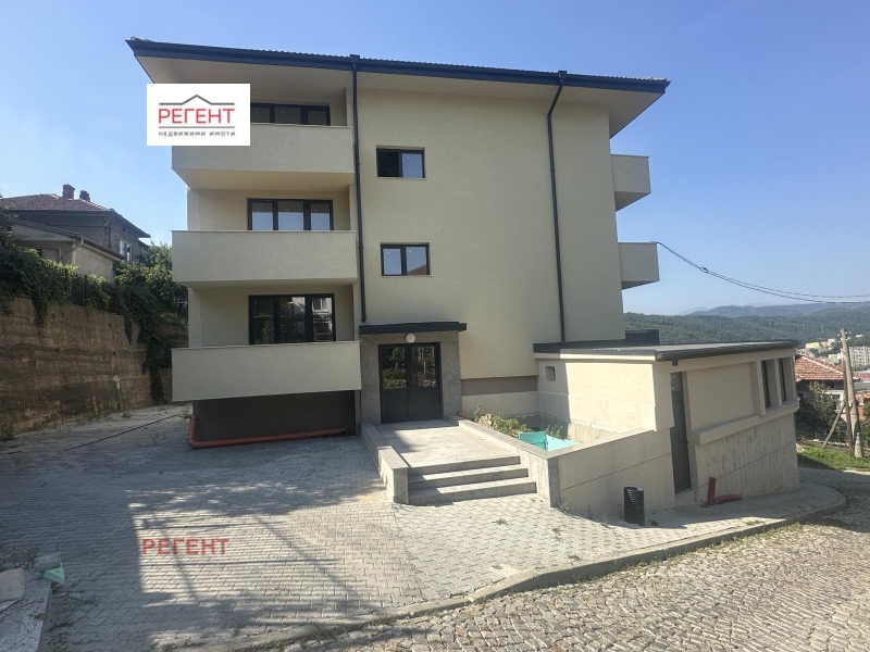 À venda  2 quartos Gabrovo , Centar , 132 m² | 88564577 - imagem [2]