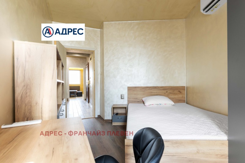 Eladó  2 hálószobás Pleven , Idealen centar , 78 négyzetméter | 98965453 - kép [4]