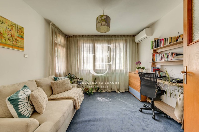 Продава 3-СТАЕН, гр. София, Стрелбище, снимка 4 - Апартаменти - 52605888