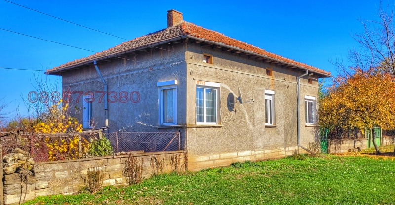 Продава КЪЩА, гр. Грамада, област Видин, снимка 2 - Къщи - 52782776