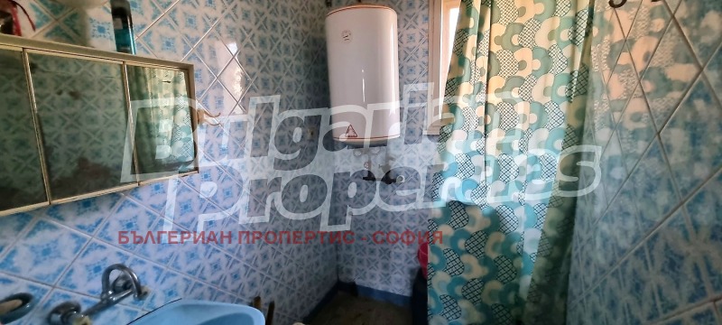 Продава КЪЩА, гр. София, с. Кокаляне, снимка 15 - Къщи - 52709310