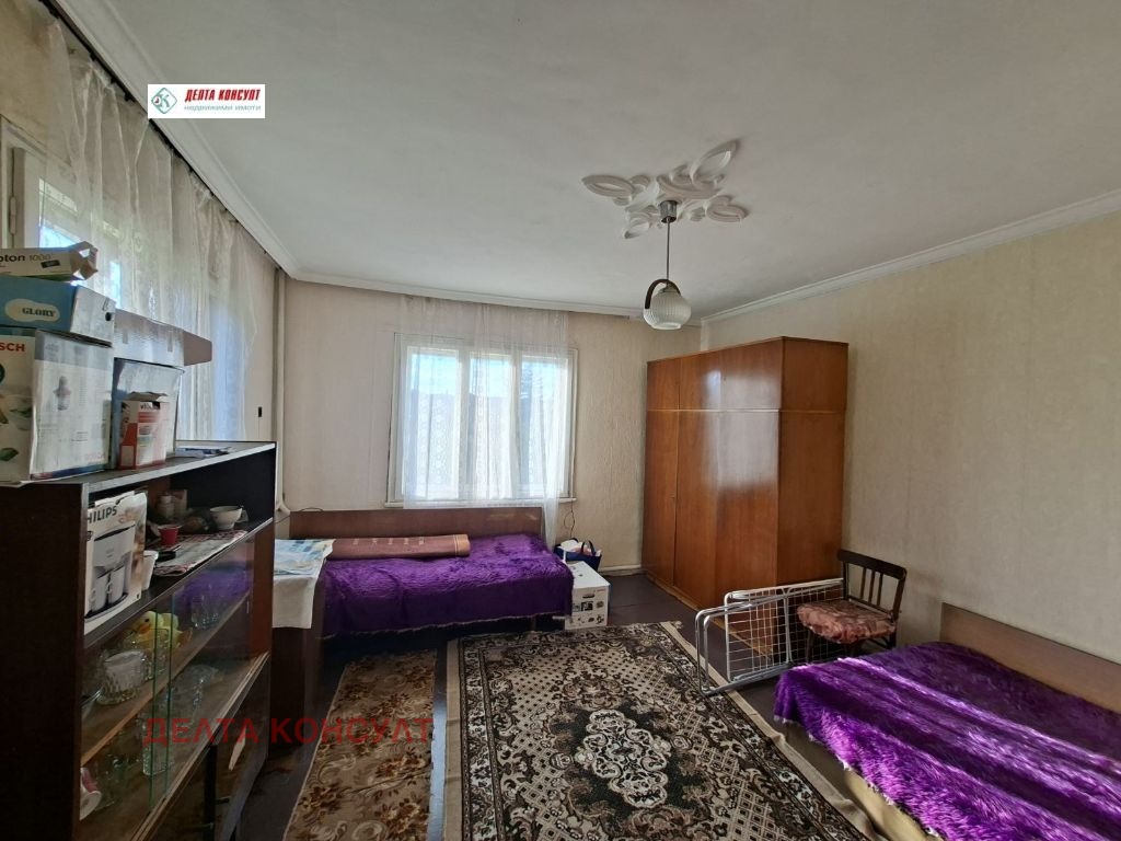 Продава КЪЩА, гр. Перник, Църква, снимка 2 - Къщи - 56191595