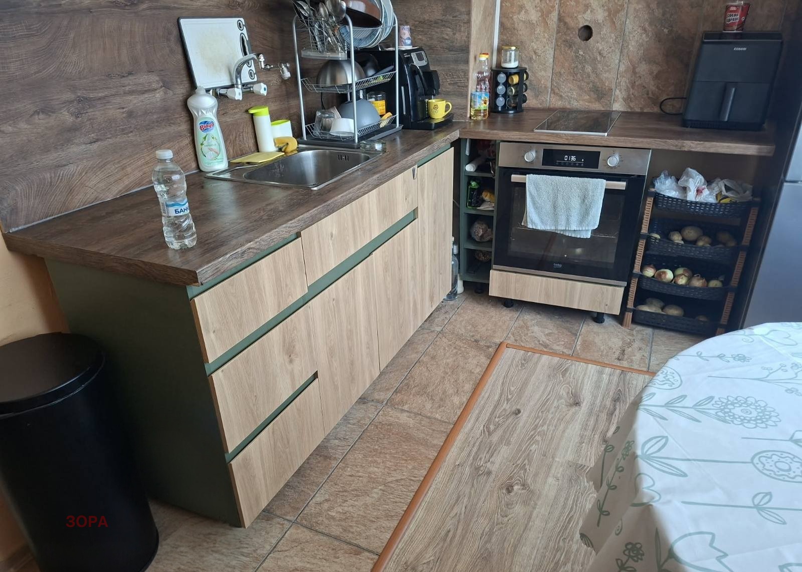 Продава се тристаен апартамент във Враца – снимка 2