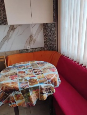 1 Schlafzimmer Radomir, region Pernik 5