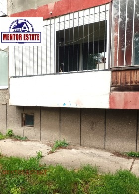 1 ložnice Iztok, Pernik 7