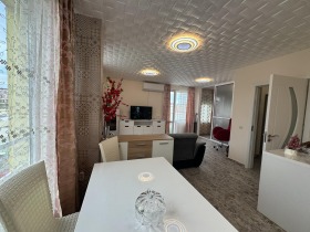 1 dormitorio Vazrazhdane, Burgas 5