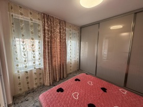 1 dormitorio Vazrazhdane, Burgas 14