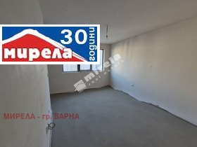 3-стаен град Варна, Погреби 5