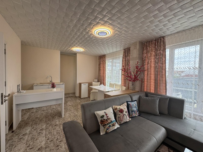 Myytävänä  1 makuuhuone Burgas , Vazraždane , 93 neliömetriä | 51574836 - kuva [4]