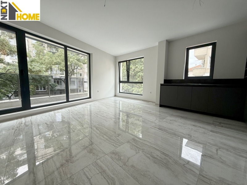 Te koop  2 slaapkamers Plovdiv , Kjutsjuk Parizj , 99 m² | 31992299 - afbeelding [3]