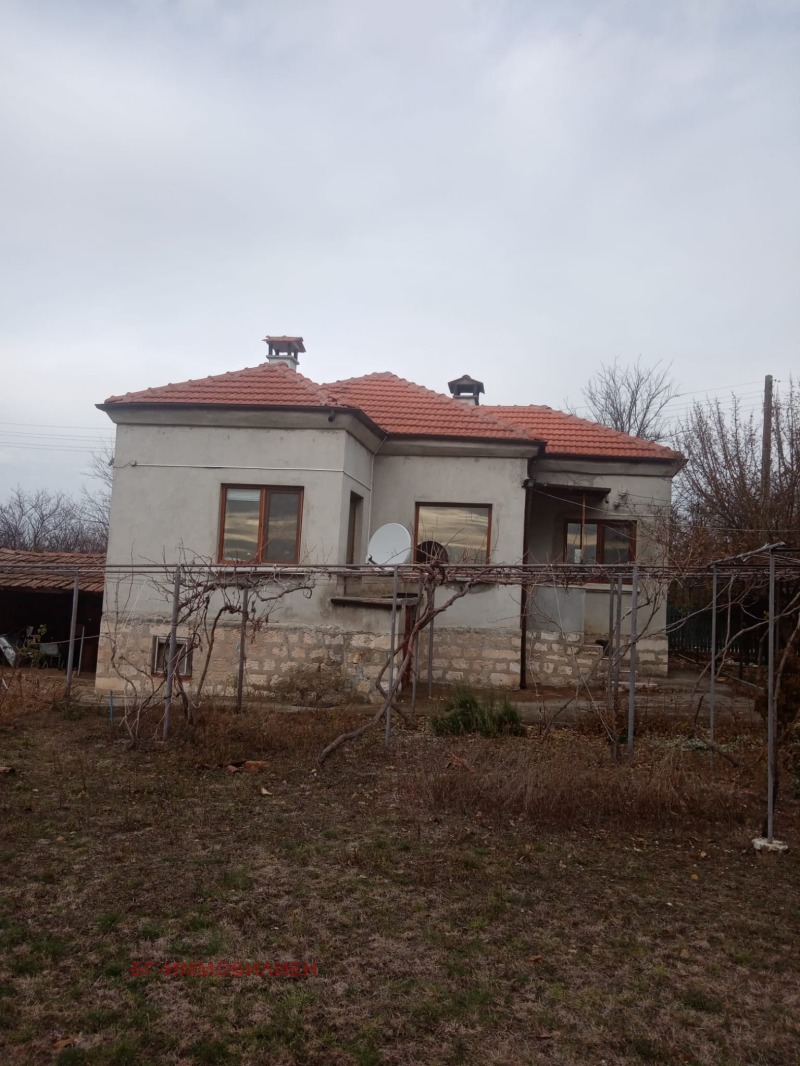Продава  Къща област Добрич , с. Ведрина , 52 кв.м | 68821023