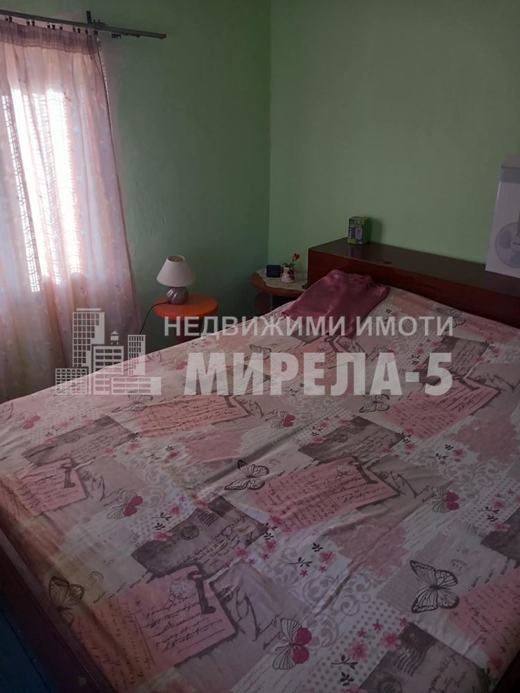 Продава КЪЩА, гр. Русе, Средна кула, снимка 3 - Къщи - 55027200