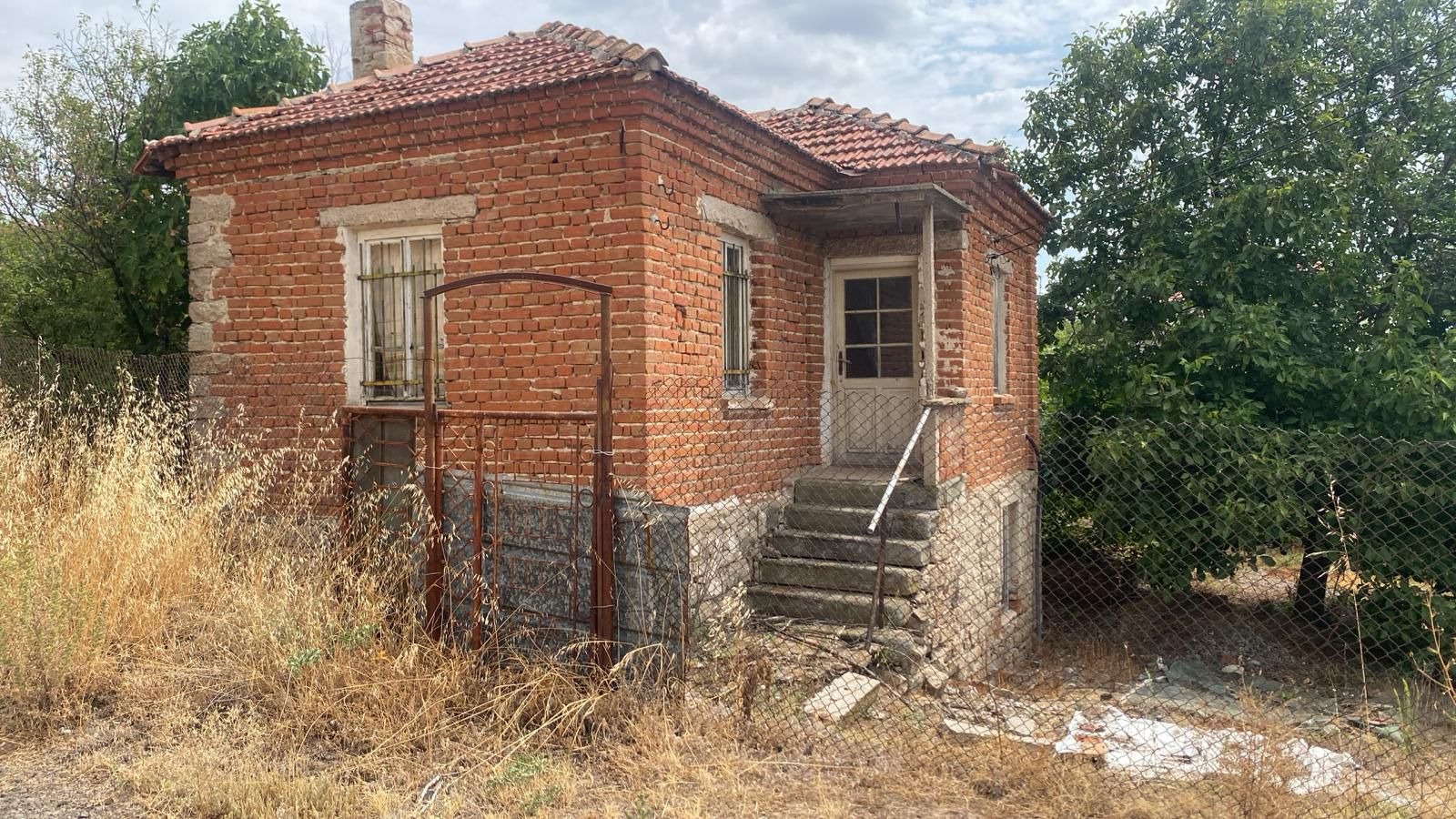 Продава КЪЩА, гр. Бургас, гр. Българово, снимка 2 - Къщи - 52508216