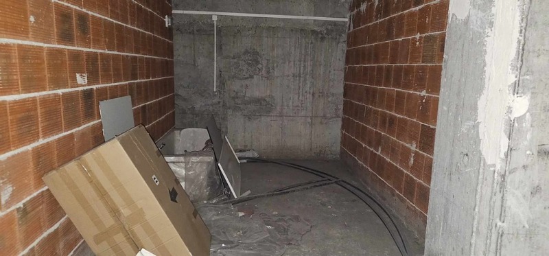 Продава ГАРАЖ в град Кърджали, Център - 17 кв.м / 15 338.76 € » 30 000 лв., ТБС БГПРОПЪРТИС