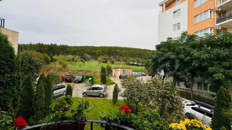 Till salu  1 sovrum region Burgas , Sveti Vlas , 72 kvm | 54412794 - bild [3]