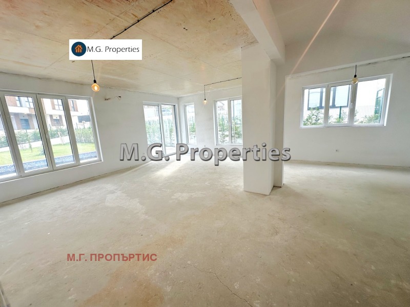 Myytävänä  Talo Varna , m-t Gorna Traka , 280 neliömetriä | 44415592 - kuva [4]